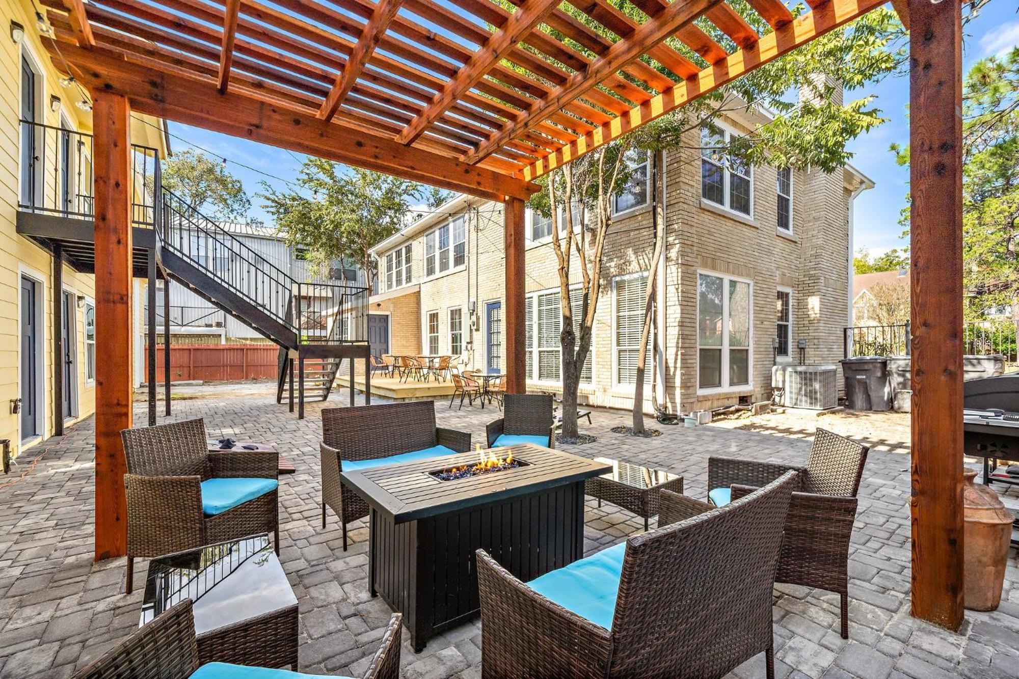 Daire Nr Med Center, Midtown, Dt Games Patio Bbq Houston